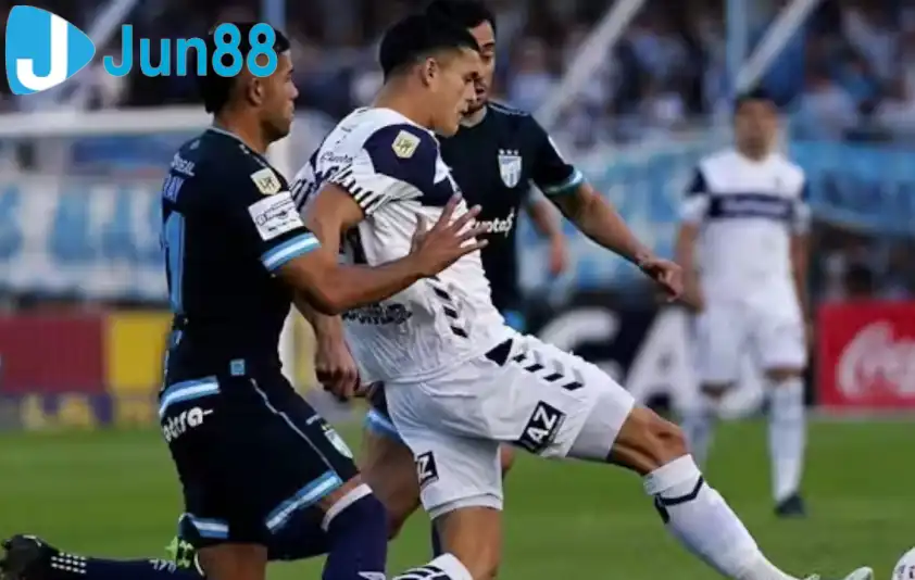 Trận đấu giữa Gimnasia LP vs Atl. Tucuman được dự đoán sẽ diễn ra trong thế giằng co Trận đấu giữa Gimnasia LP vs Atl. Tucuman được dự đoán sẽ diễn ra trong thế giằng co