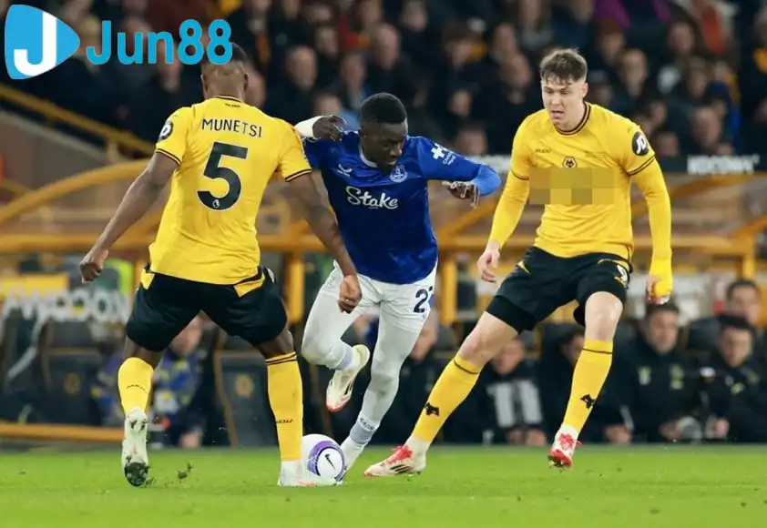Trận đấu giữa Wolves và Everton hứa hẹn sẽ rất hấp dẫn. (Ảnh: Internet) Trận đấu giữa Wolves và Everton hứa hẹn sẽ rất hấp dẫn. (Ảnh: Internet)