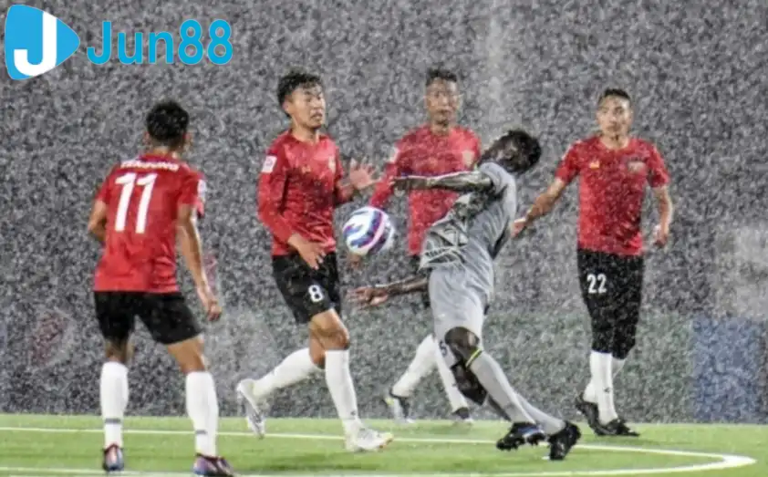 Tsirang được chơi trên sân nhà, song phong độ bấp bênh khiến họ gặp khó Tsirang được chơi trên sân nhà, song phong độ bấp bênh khiến họ gặp khó