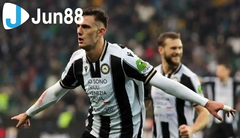 Udinese đang được đánh giá cao hơn ở trận đấu này. Udinese đang được đánh giá cao hơn ở trận đấu này.