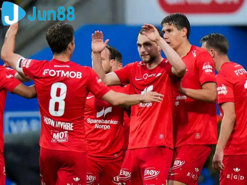 Brann quyết tâm giành trọn 3 điểm trên sân nhà trước Utrecht (Ảnh: VGTV) Brann quyết tâm giành trọn 3 điểm trên sân nhà trước Utrecht (Ảnh: VGTV)